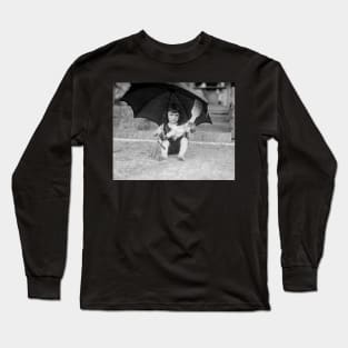 Little Girl at the Beach, 1923. Vintage Photo Long Sleeve T-Shirt